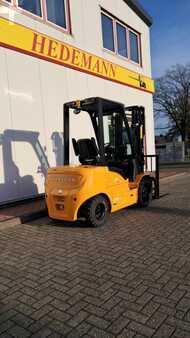 Sähkö - 4 pyör 2025  HC (Hangcha) CPD30-XEY2HA-SI (5)