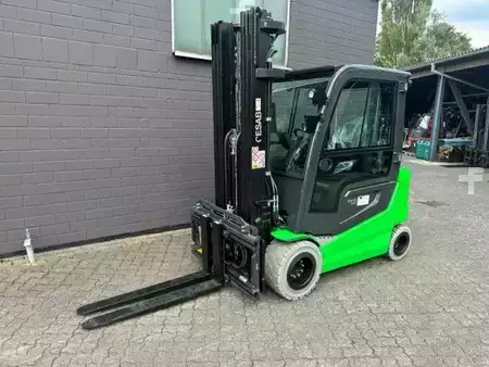 Eléctrica de 4 ruedas 2025  Cesab B635II (2)