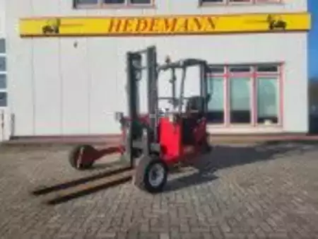 Wózek terenowy 2015 Moffett M4 25.3 (1)