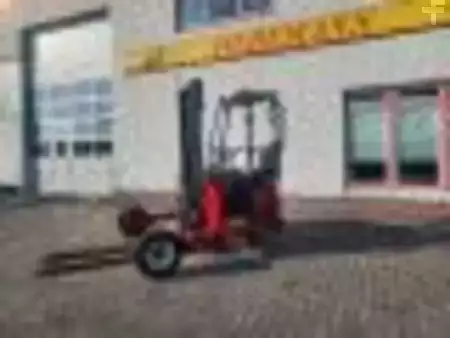 Wózek terenowy 2015 Moffett M4 25.3 (4)