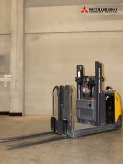 Horisontaalinen ordreplukker 2018  Unicarriers EPL100 - 5.447 Std. - HH 1.200 mm - Mittelhubkom. (2)