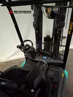 Elektro 4 Rad 2021  Mitsubishi FB 35N-80E (8)