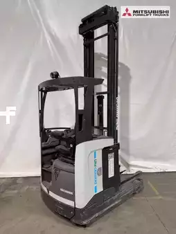 Skjutstativtruck 2018  Unicarriers 160DTFVRF917UMS - 3086 Std. (1)