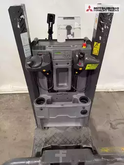 Horizontal-Kommissionierer 2018  Unicarriers EPL 100/120 - 5694 Std. (3)