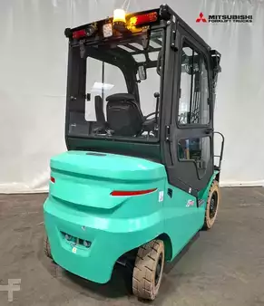 Elektro 4 Rad 2025  [div] ECB25Q (2)