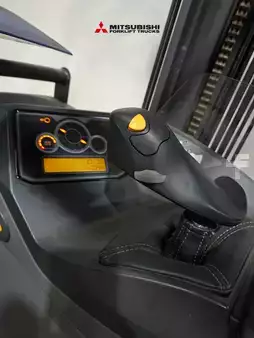 Retraky 2022 Mitsubishi RB 16 N3HS (5)