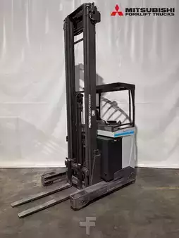 Skjutstativtruck 2019  Unicarriers 160DTFVR917UMS - 3236 Std. (1)