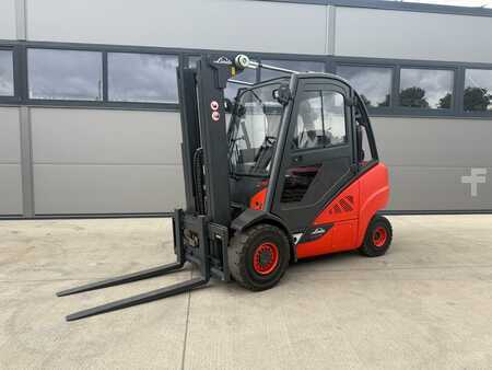 LPG Forklifts 2017  Linde H30T (1)