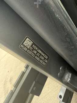 LPG Forklifts 2017  Linde H30T (8)