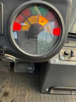 Carrelli elevatori diesel 1999  Linde H70 (4)