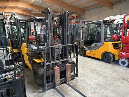 Treibgasstapler 2007  Toyota Toyota 02-7FG35 (1)