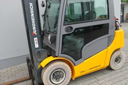 Jungheinrich TFG 425 GE