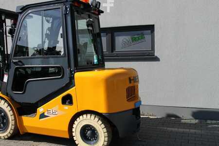 Dieselový VZV 2022 Heli CPCD35-KU20H (2)