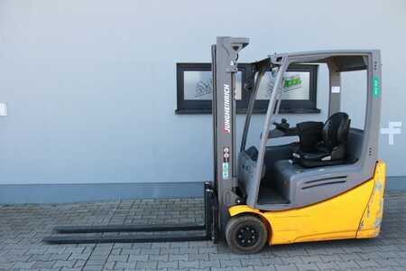 Elektro tříkolové VZV 2017 Jungheinrich EFG 216k GE100 330ZZ (1)