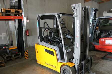 Elektro tříkolové VZV 2020 Jungheinrich EFG 220 G 115 330ZZ (2)