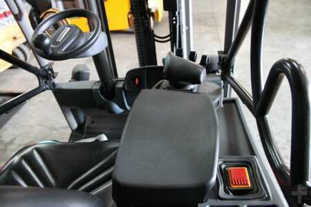 Elektro tříkolové VZV 2020 Jungheinrich EFG 220 G 115 330ZZ (3)