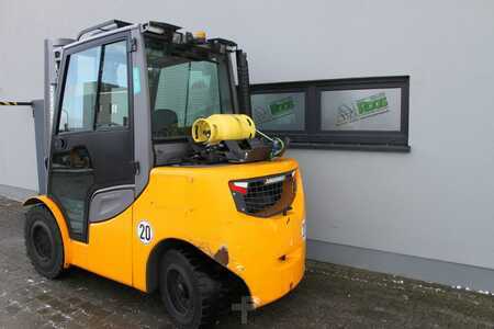 Chariots élévateurs GPL 2017  Jungheinrich TFG 550s G180-350ZT (2)