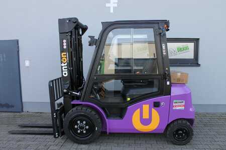 Elektro čtyřkolový VZV 2026 AntOn CBH 3.0 (2)