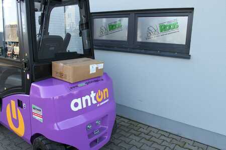 Elektro čtyřkolový VZV 2026  AntOn CBH 3.0 (3)