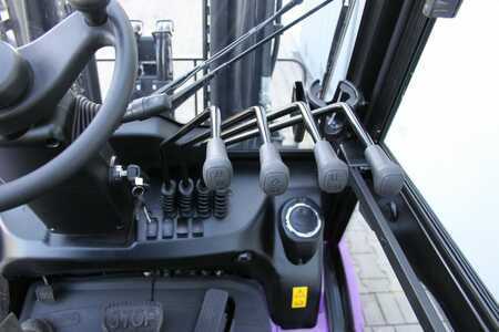 Elektro čtyřkolový VZV 2026  AntOn CBH 3.0 (5)