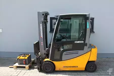 Carrelli elettrici 4 ruote 2020  Jungheinrich EFG320 GE 115 464DZ (5)