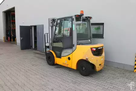 Wózki widłowe diesel 2016  Jungheinrich DFG 435s GE 180 470DZ (3)