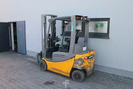Elektrisk- 4 hjul 2019  Jungheinrich EFG 320 GE 115 330ZZ (3)