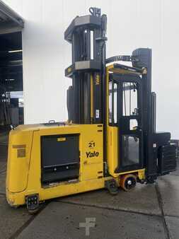Chariots pour allées étroites 2021 Yale MTC15 (2)