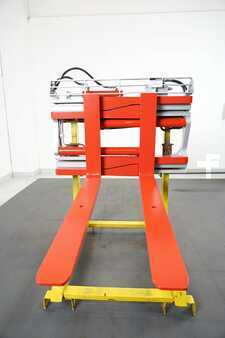 Fork clamps 2018 Durwen PGK 30-S (2)