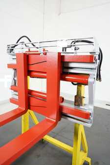 Fork clamps 2018 Durwen PGK 30-S (3)