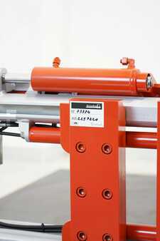 Pozycjoner wideł z przesuwem bocznym 2020  Durwen RZV45GS-SO (5)