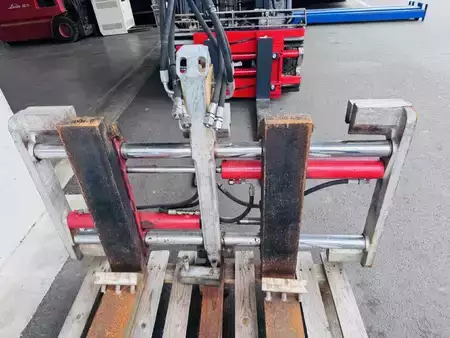 Positionneur de fourches 2007  Durwen WZV 30 (2)