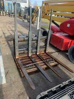 Multi-pallet handler 2/1 profile type  Kaup 2T429 (1)