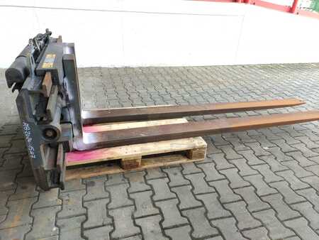 Attachment clamp 2011  Kaup 4.5T411Z (3)