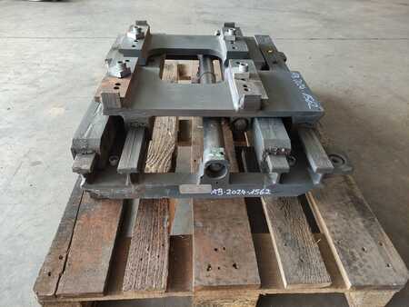 Fork positioners 2020  Kaup 1.6T400Z (3)