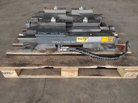 Fork positioners 2020  Kaup 1.6T400Z (4)