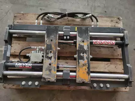 Fork positioners 2019  Meyer 6-2506G-Z (1)