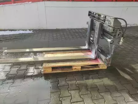 Haarukoiden asetinlaite 2019  Durwen ZVP 30-S (3)