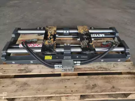 Fork positioners 2019  Meyer 6-2504G-Z (4)