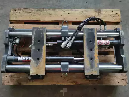 Haarukoiden asetinlaite 2021  Meyer 6-2605G (1)