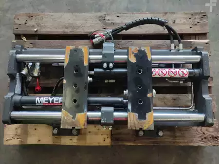 Haarukoiden asetinlaite 2021  Meyer 6-2605G (1)