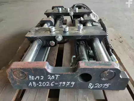Posizionatori forche 2015  Meyer 6-2604G-Z (4)
