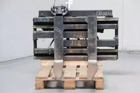 Positionneur de fourches 2020  Kaup Forkpositioner (2)