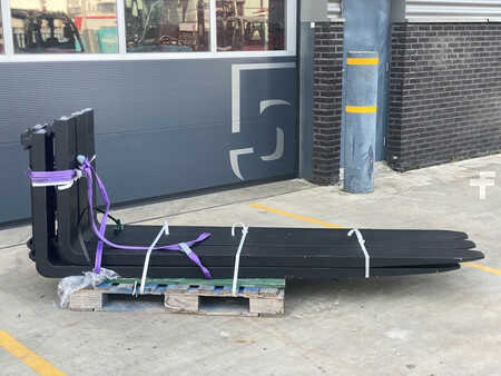 Gafler  [div] 200 x 70 x 2400 4A (4)