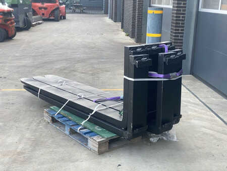 Gafler  [div] 200 x 70 x 2400 4A (3)