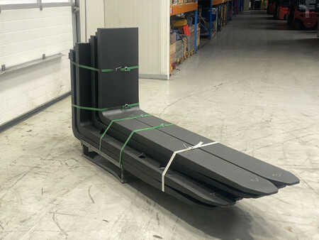 Gafler  [div] 200 x 70 x 2400 4A (4)