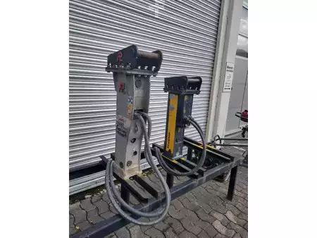 *** Pozostałe *** 2025  Soosan Hammer SQ10 (120 kg) für MS01 (2)