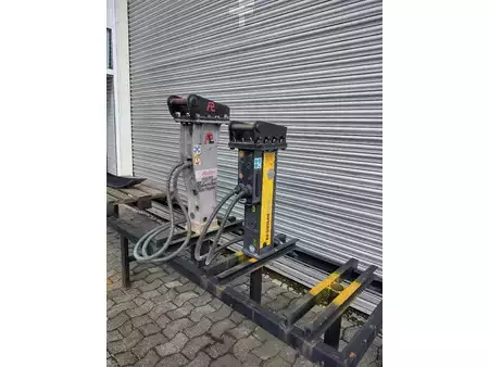 *** other devices *** 2024  Pladdet PDH30X Abbruch-Hydraulik-Hammer für Minibagger (3)