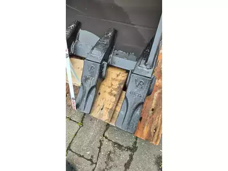 *** Pozostałe *** 2026  OilQuick Tieflöffel 600 mm für OilQuick OQ45-5 (6)