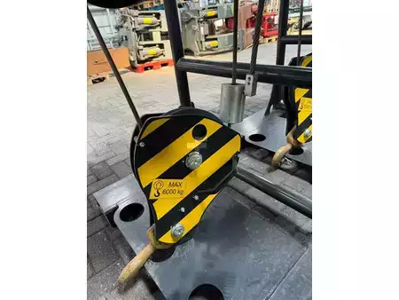 *** Overige *** 2026  Manitou 6-tons Lier Winch (3)